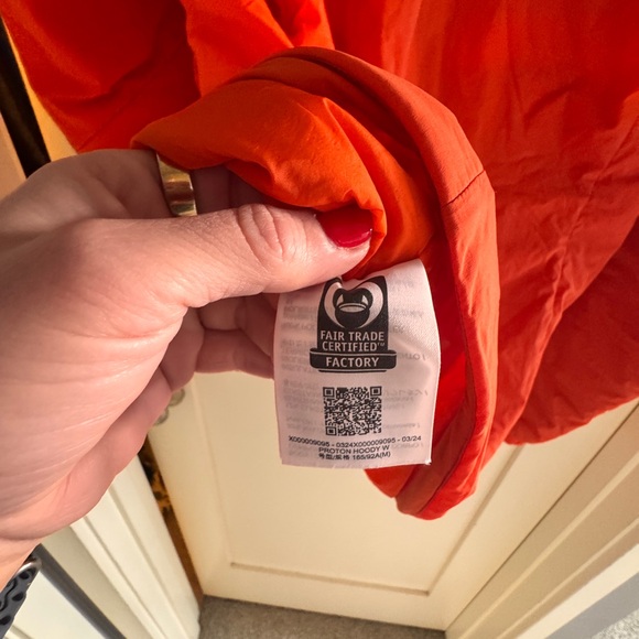 Arcteryx Proton Hoody medium solaris/orange - Picture 6 of 6